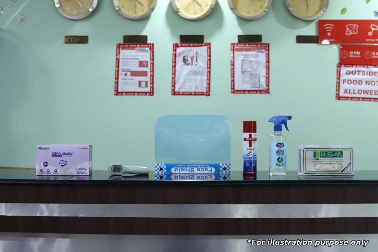 Oyo 48489 Adarsh Plaza Hotel Szaharanpur Kültér fotó