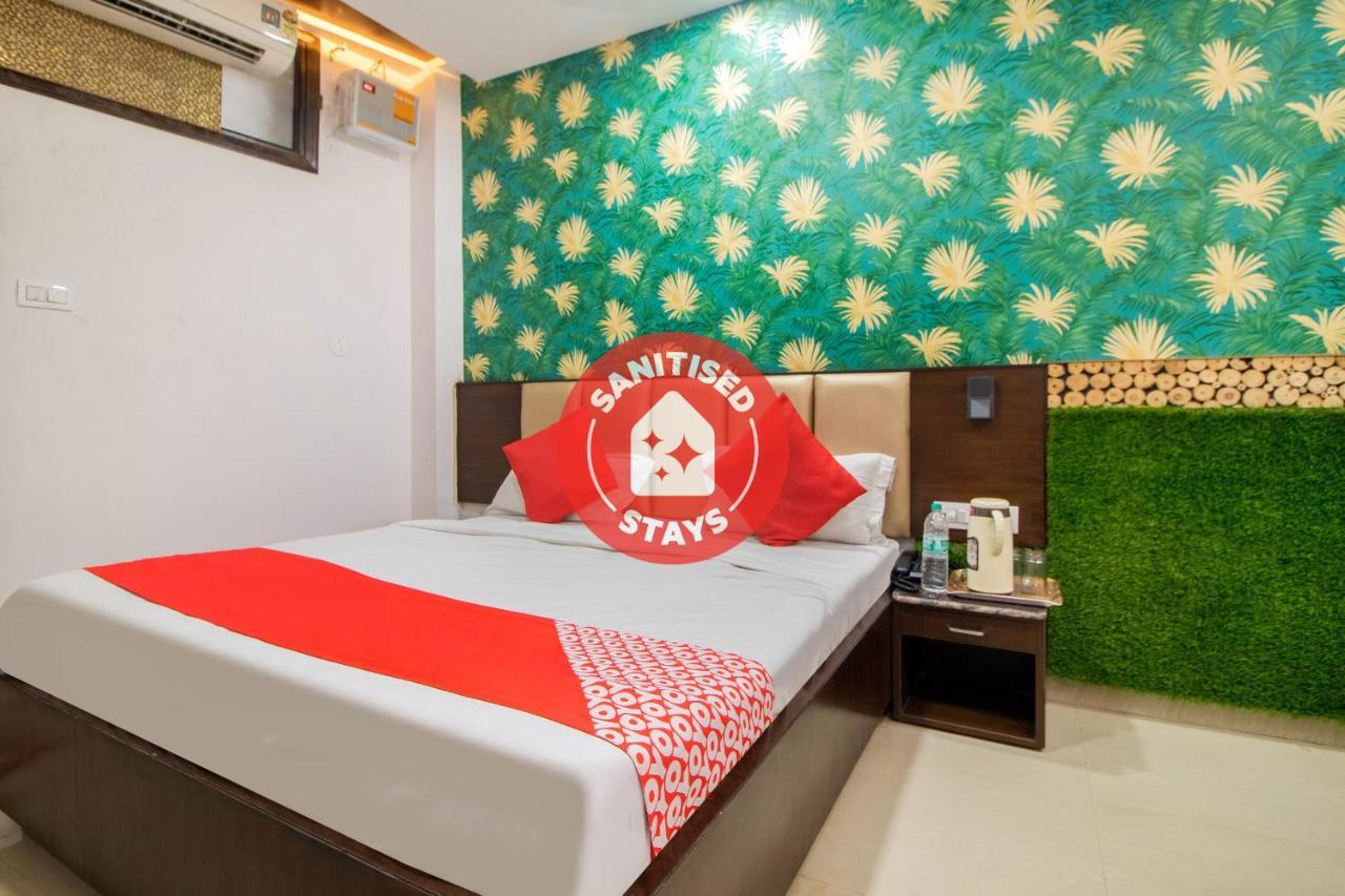 Oyo 48489 Adarsh Plaza Hotel Szaharanpur Kültér fotó
